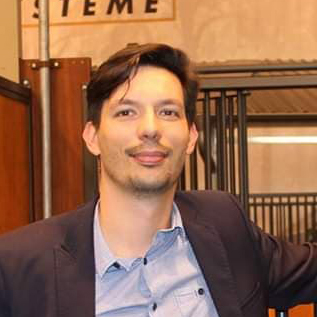 Mateusz Gieryn, 4Horses Consulting